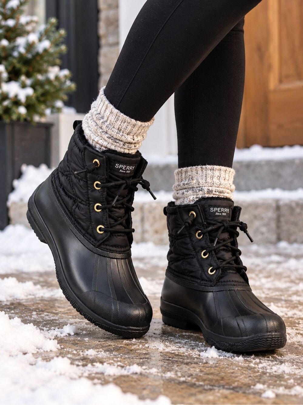 Sperry Black Waterproof Duck Boots Women’s 8.5 Quilted Lace Up